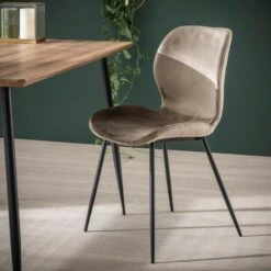 Verona Eetkamerstoel Velvet - Stof - Beige -Tuinmeubel Winkel 1000076870 0101