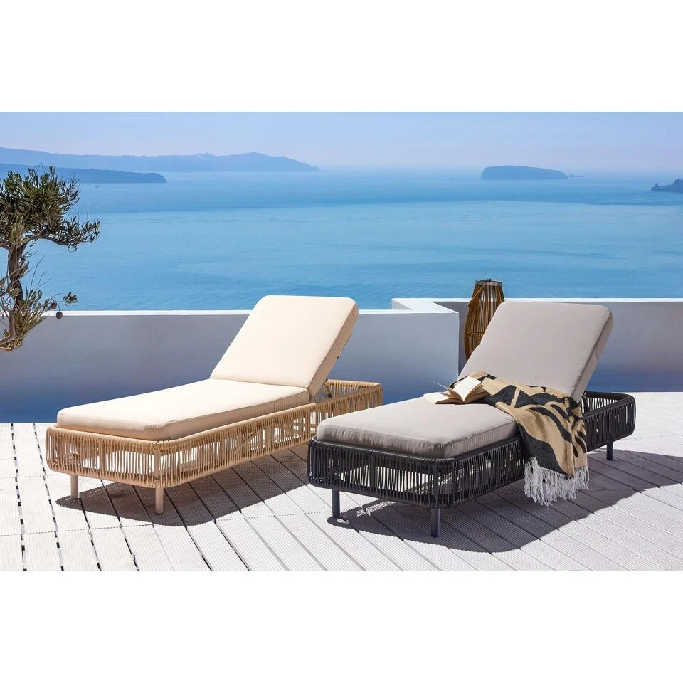 Beliani Tuinligstoel OSINI - Grijs Pe Rotan 4 Beliani Tuinligstoel OSINI - Grijs Pe Rotan - Afbeelding 2